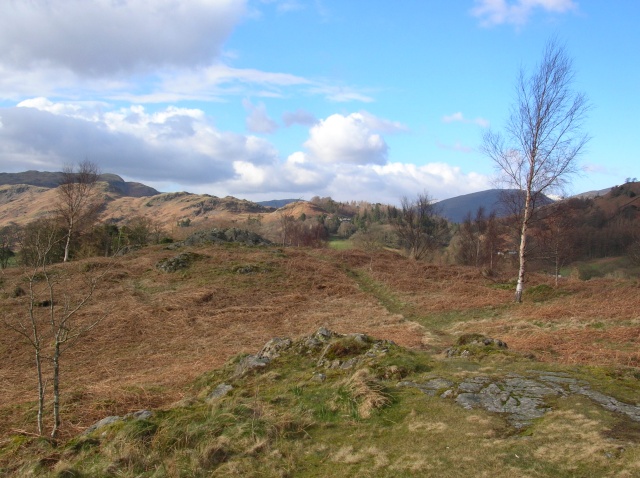 Top of Neaum Crag © DS Pugh cc-by-sa/2.0 :: Geograph Britain and Ireland