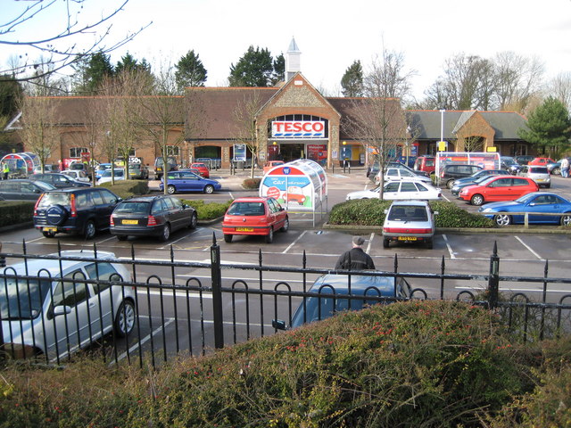 Princes Risborough: Tesco © Nigel Cox :: Geograph Britain And Ireland