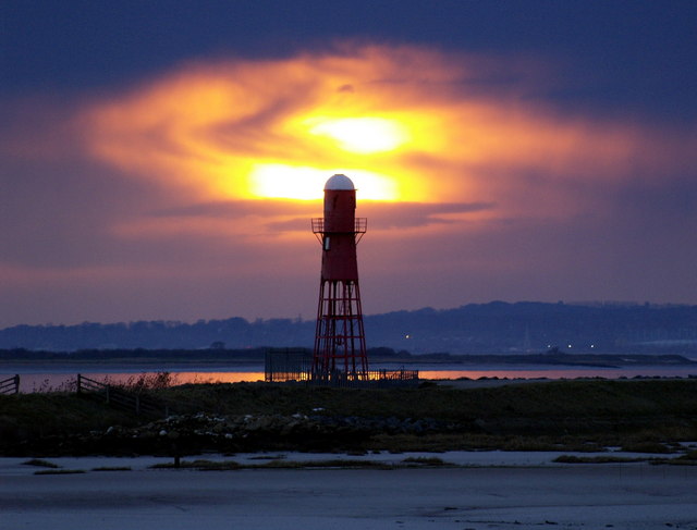 Paull's Red Lighthouse