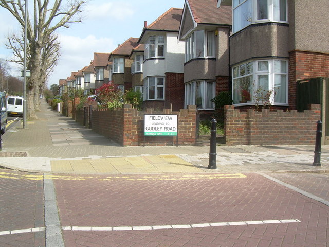 Junction of Fieldview and Magdalen Road
