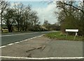 A view of Southend Road from Old Southend Road