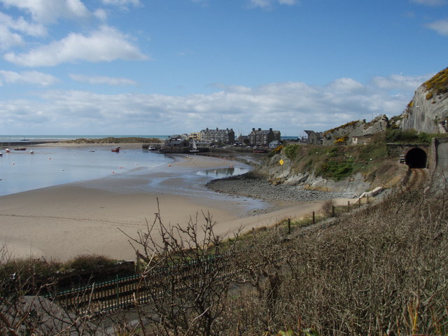 Barmouth Harbour From Orielton Gardens © David Bowen Geograph Britain And Ireland