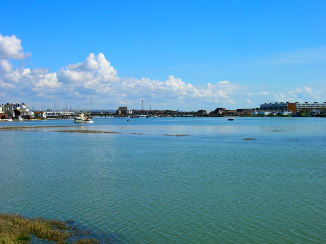 High Tide, River Adur © Simon Carey :: Geograph Britain and Ireland