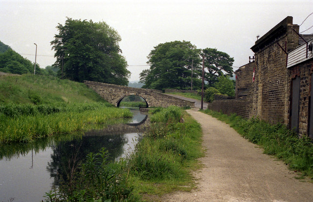Longbottom Bridge 4, Rochdale Canal