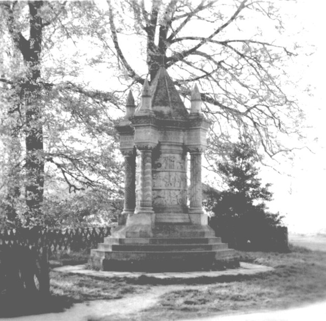 Waggoners Memorial  Sledmere