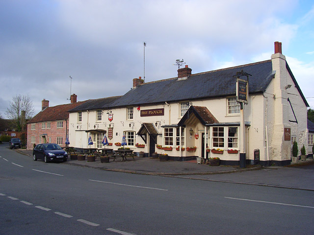 The Plough, Shalbourne © Andrew Smith Cc-by-sa 2.0 :: Geograph Britain 