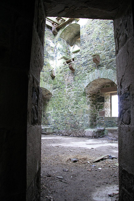 Inside Fatlips Castle © Walter Baxter :: Geograph Britain and Ireland