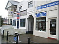 Entrance to hall behind furniture shop in London Road