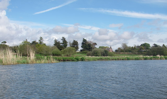 River Avon between Sopley and Winkton
