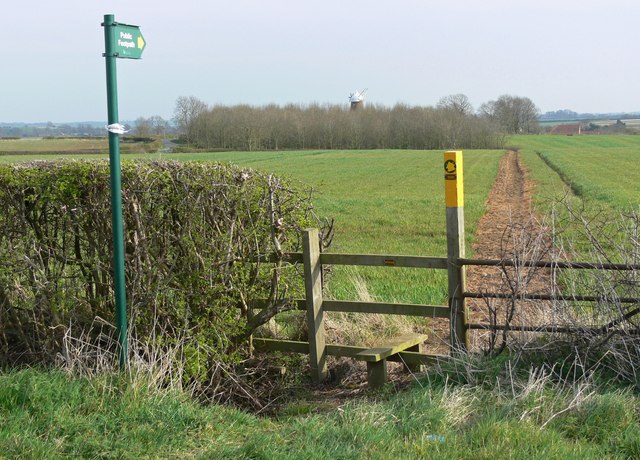 Footpath to the windmill