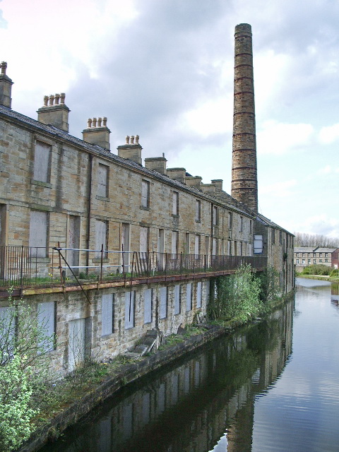 Slater Terrace, Burnley © Alexander P Kapp :: Geograph Britain and Ireland