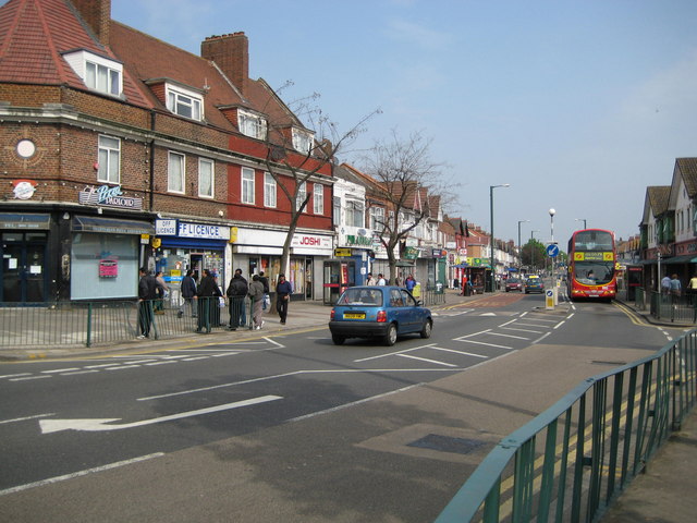 Alperton: A4089 Ealing Road © Nigel Cox cc-by-sa/2.0 :: Geograph ...