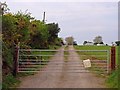 Track to Middle Lamborough, Wiston