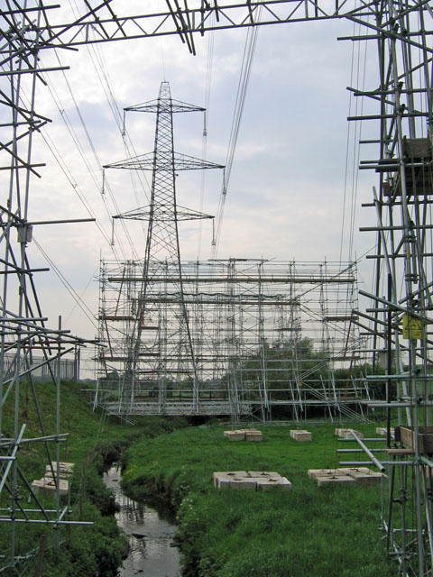 Scaffolding for transmission line