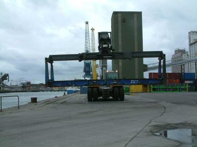 Giant Fork-Lift Truck