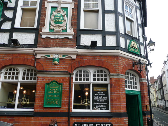 Oxford: Royal Blenheim pub