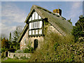 Thatched cottage at Wepham