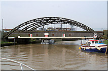 TG5208 : Vauxhall Bridge, Great Yarmouth by Pierre Terre