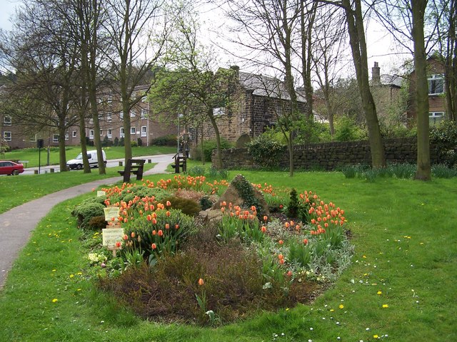 Millennium Green, Oughtibridge © Terry Robinson Cc-by-sa 2.0 