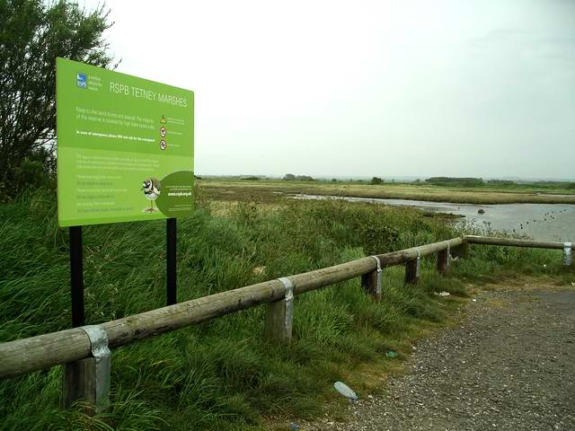 RSPB Tetney Marshes © Lynne Kirton :: Geograph Britain and Ireland