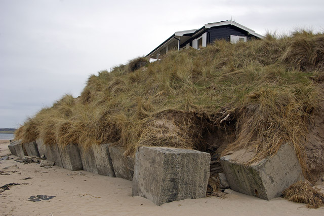 Beach house and anti- tank cubes, Newton... © Phil Champion :: Geograph ...