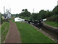SO9768 : Worcester & Birmingham Canal - Lock 40 by John M
