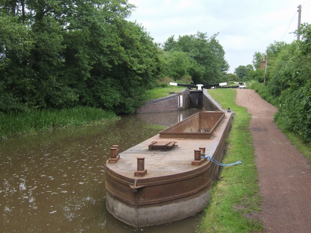 Workboat on the Worcester & Birmingham Canal