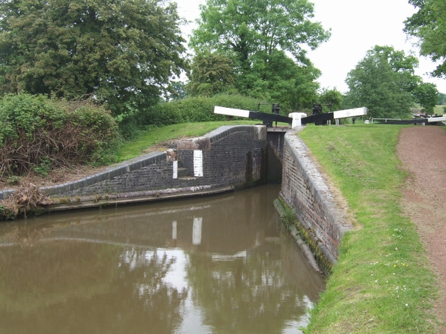 Worcester & Birmingham Canal - Lock 48