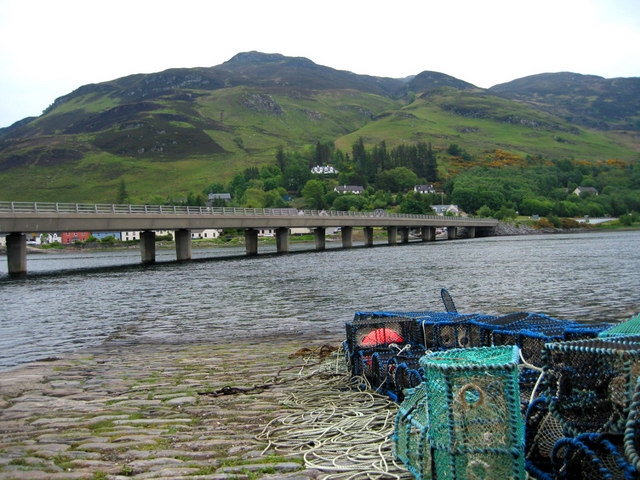 Dornie bridge from Loch Long