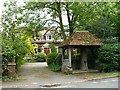 House and Victorian water pump, Haynes Church End