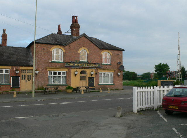 The Harp and Trumpet, Gobowen © Eirian Evans cc-by-sa/2.0 :: Geograph ...