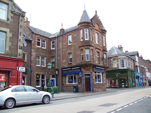 The Pretoria, Crieff © Maigheach-gheal cc-by-sa/2.0 :: Geograph Britain ...