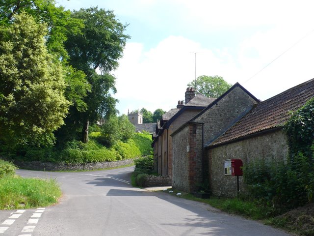 Rampisham Village © Nigel Mykura :: Geograph Britain and Ireland