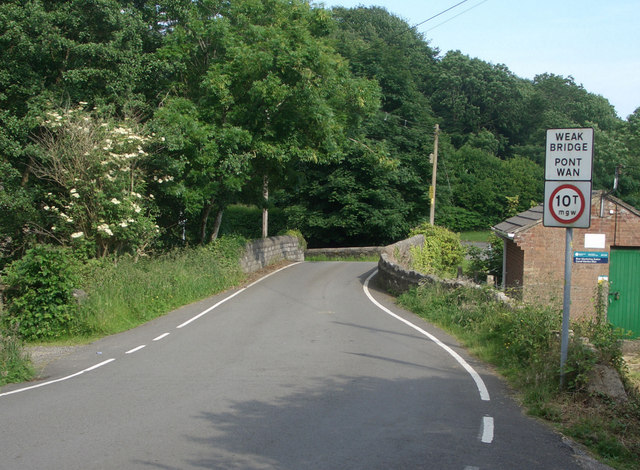 Road bridge at Coytrahen