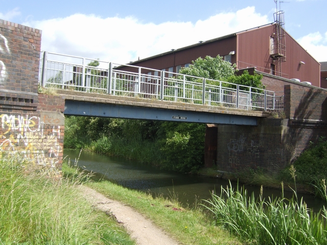 Stubbs Bridge - Wyrley and Essington Canal