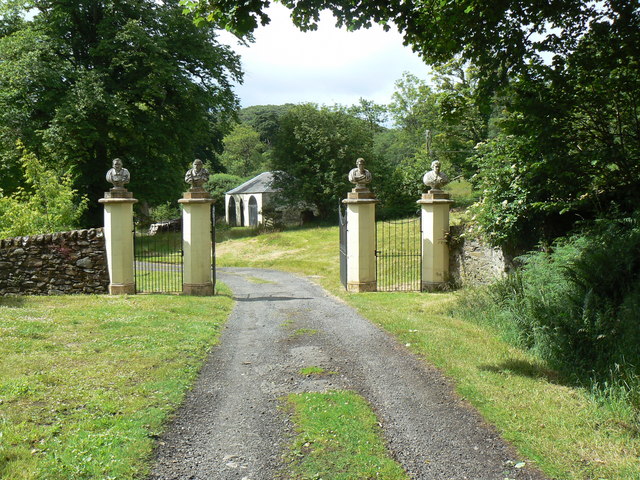 Gateway to Woodend House