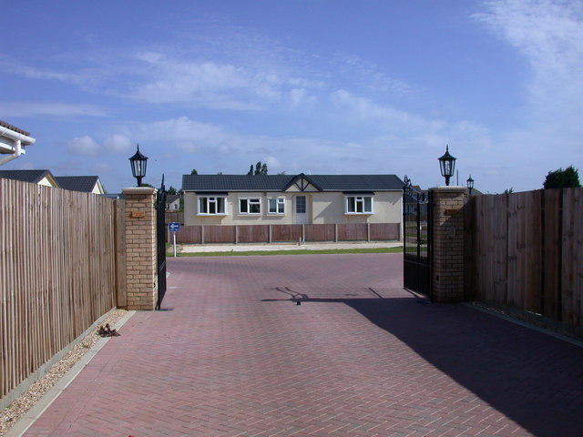 Oberon Park entrance
