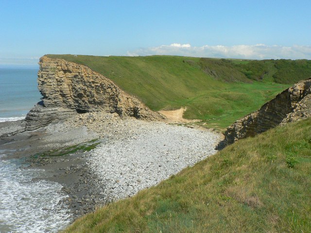 The mouth and beach of Cwm Nash, Nash... © Mick Lobb cc-by-sa/2.0 ...