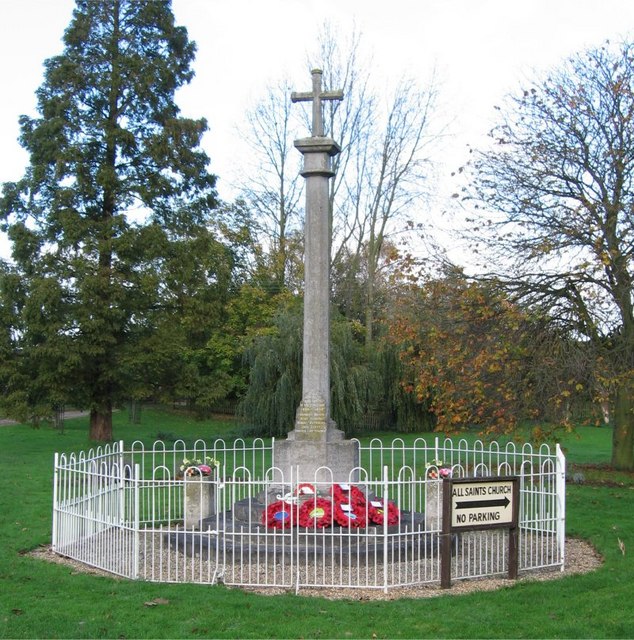 Rayne - War Memorial, Remembrance Sunday 2005