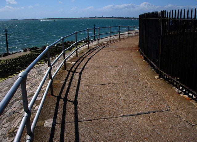 Footpath round the south side of Southsea Castle