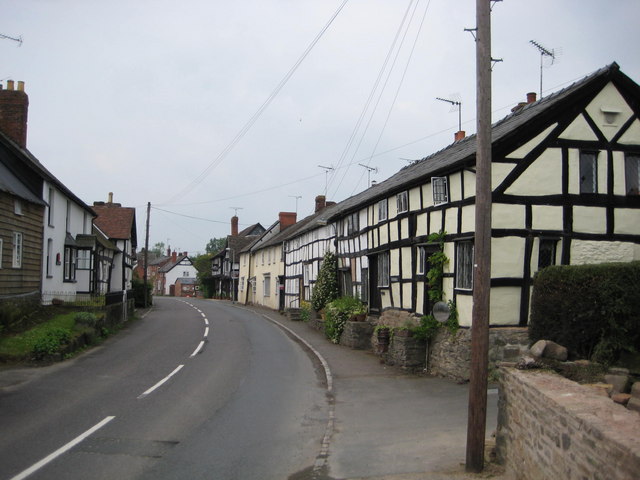 Pembridge main street