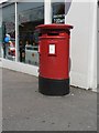 Winton: postbox № BH9 131, Wimborne Road