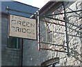 The Green Bridge Inn, Marros