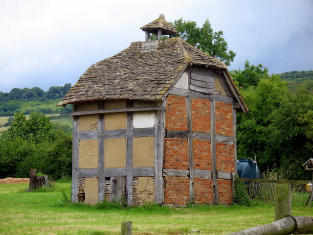 Dovecot at Bentham
