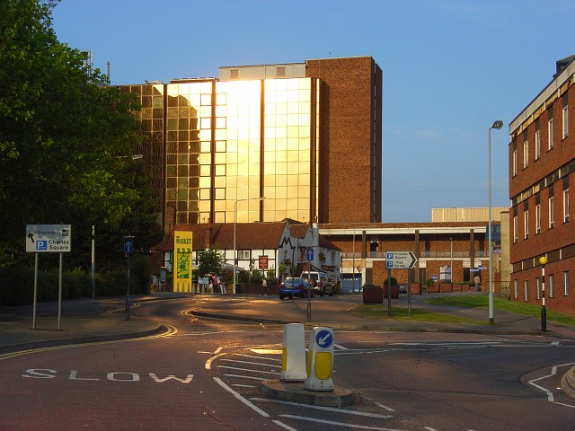 High Street, Bracknell © Andrew Smith cc-by-sa/2.0 :: Geograph Britain ...