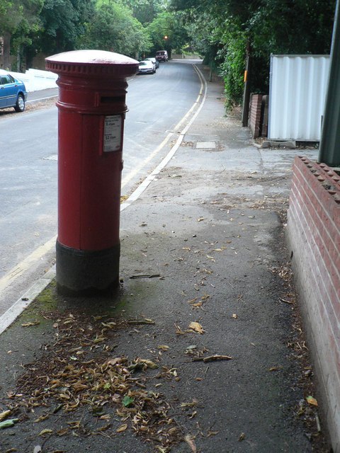 Bournemouth: postbox № BH2 39, Bodorgan Road