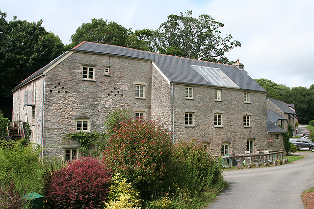 Yealmpton: Yealmpton Mills © Martin Bodman :: Geograph Britain And Ireland