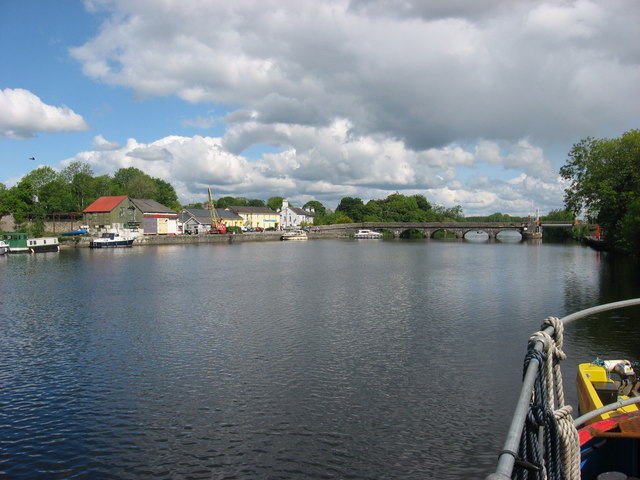 Roosky and River Shannon