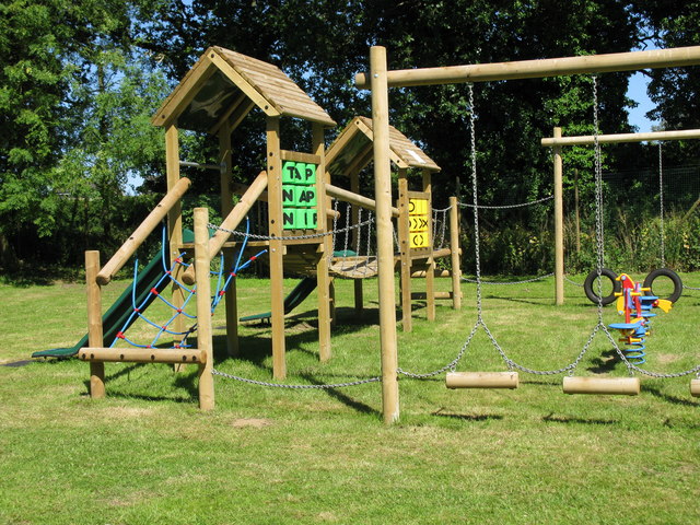 Children's Play Area in Amazona Zoo