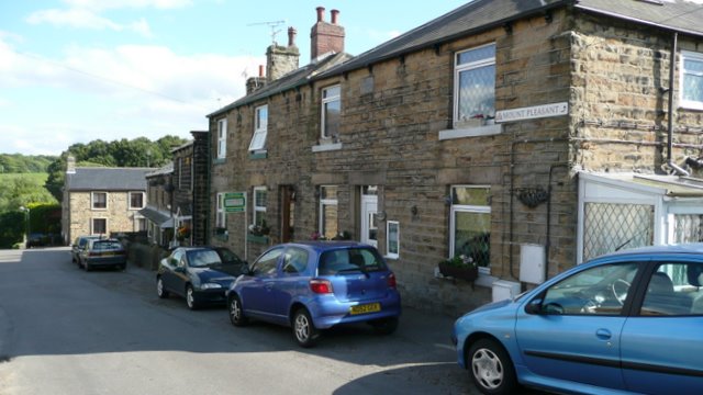 Hand Lane, Crane Moor Bottom © Wendy North :: Geograph Britain And Ireland